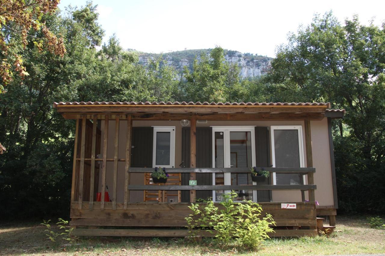Camping Du Lac 생-줄리앙-두-베르동 외부 사진